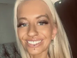 Streamate Private Sex Chat of BabeBeth40