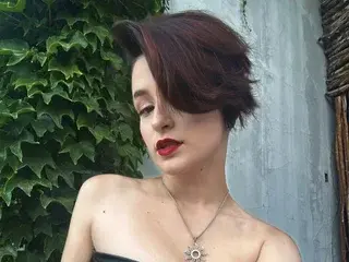 Streamate Live Sex Cam of LunaLoviegood