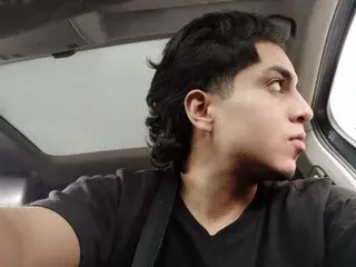 Streamate Free Porn Cam of Alex_Wolft