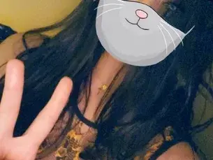 Streamate Sex Chat of Hannah_kiim