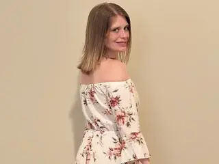 Streamate Live Sex Cam of ZoeeB