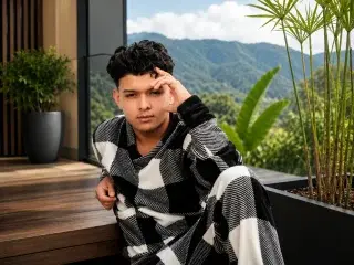 Streamate Sex Chat of NathanBroks