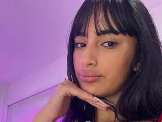 Streamate Best Webcam of RoxxaneDamiana