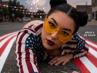 Streamate Free Porn Cam of EmilyRoussee_s