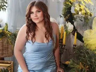 Streamate Free Live Porn of VinnaSky33