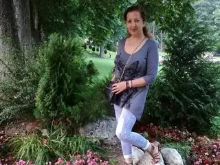 Streamate Live Sex Cam of EvelyneFlirtyMilf