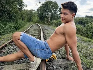 Streamate Free Live Porn of JOEL_CARTER21