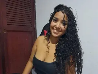 Streamate Sex Cam of Tatihot69