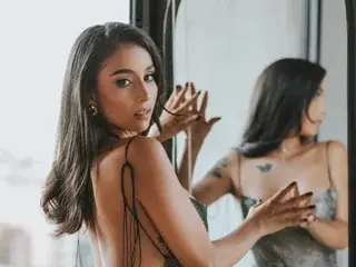 Streamate Live Porn of Miia_Carter