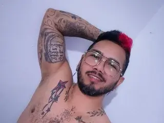 Streamate Watch Live Sex Cams of Thomas_bigass