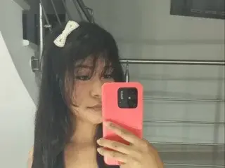 Streamate Nude Webcam of HeidiiSexlovl