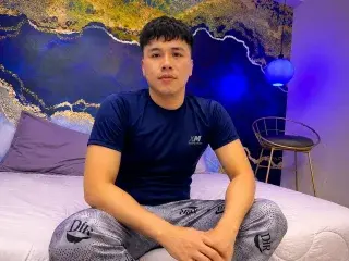 Streamate Adult Webcams of Nickk_Wolf