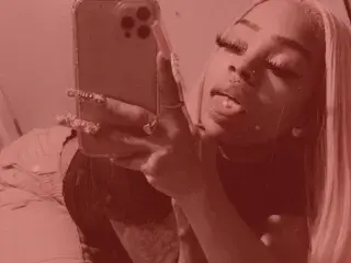 Streamate Private Sex Chat of QueeenJ