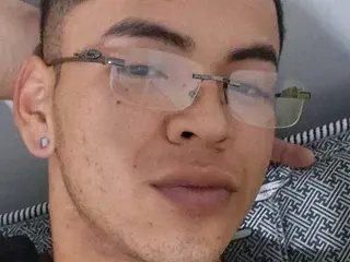 Streamate Nude Webcam of Jadensexx
