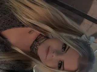 Streamate Sex Chat of Emiley_Alexander