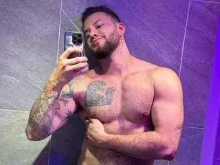 Streamate Watch Live Sex Cams of Delessandro_woorld