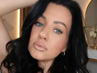 Streamate Nude Webcam of Babybelinda