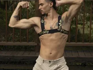 Streamate Watch Live Sex Cams of SharonTygaX