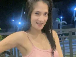 Streamate Nude Webcam of ursexyHOTBABE69