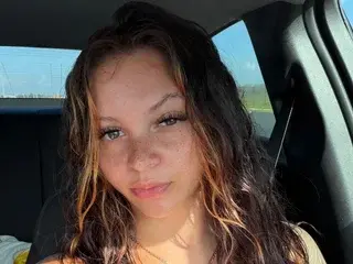 Streamate Adult Webcam of TattedPhoenixx