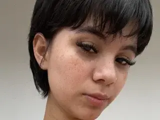 Streamate Sex Chat of Lila_Petite69