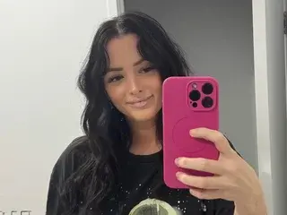 Streamate Watch Live Sex Cams of sadiessecrets