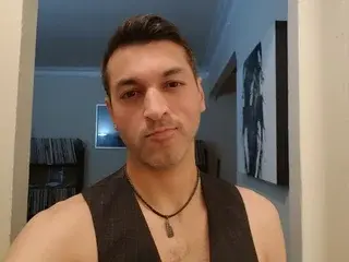 Streamate Free Porn Cam of RioMorado31