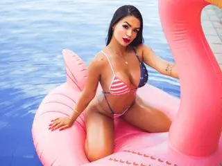 Streamate Free Porn Cam of Emilycurtiis
