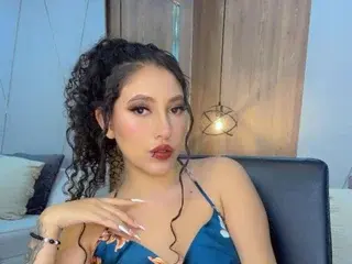 Streamate Nude Webcam of AmaraLux