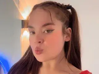 Streamate Private Sex Chat of Nikkinovacs