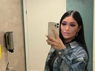 Streamate Best live sex cam show of Kira_Krush