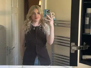 Streamate Sex Cam of BritishLexie
