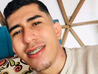 Streamate Private Sex Chat of BrunoHard