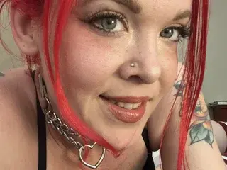 Streamate Live Sex of TemptingTiny