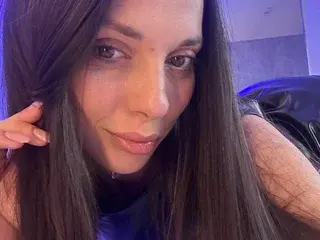 Streamate Free Live Porn of Elly_linn