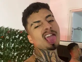 Streamate Adult Webcam of RichardDurant22