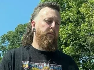 Streamate Free Live Porn of DaleEarnHard