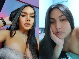 Streamate Nude Webcam of hugeTsCOCKfullCUM