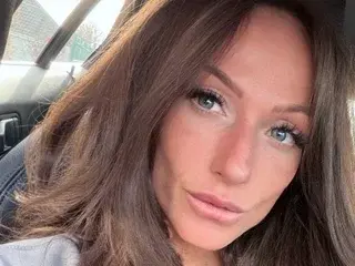 Streamate Adult Webcams of Harper_Hearts