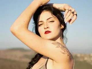Streamate Free Porn Cam of SierraSimone