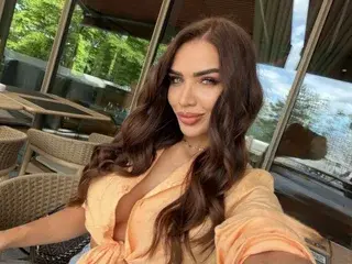 Streamate Nude Webcam of EllaaMayers