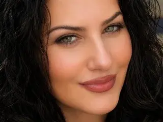 Streamate Adult Webcam of Bellastarrrr