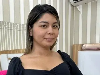 Streamate Free Porn Cam of CarlyHamilton