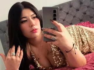 Streamate Nude Webcam of MiaGreye