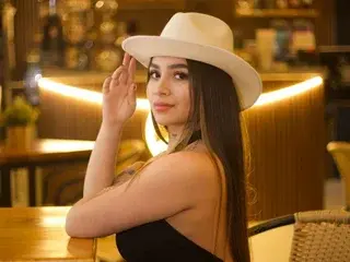 Streamate Best live sex cam show of LunaaBaker