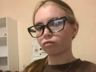 Streamate Sex Cam of AliceTouch