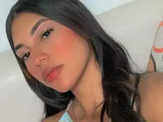 Streamate Live Sex Cam of milapetiteAsm