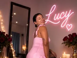 Streamate Live Porn of Diamond_lucy83