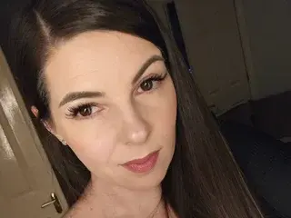 Streamate Sex Chat of FoxyTaylor