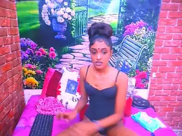 Stripchat Best live sex cam show of IndianPretty14u2Luv